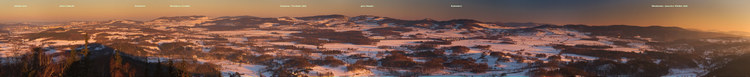 Panorama z Sokolika w kierunku północnym (25 kB)