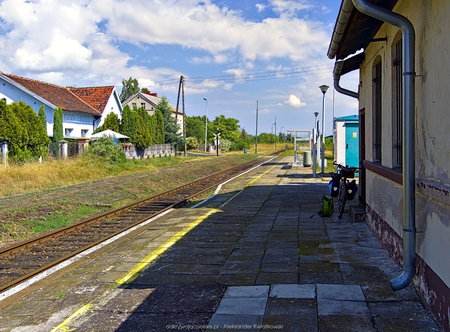 Przystanek kolejowy w Chrościnie Nyskiej