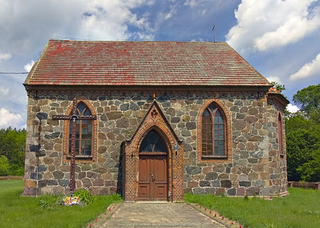 Kościół we wsi Grabno