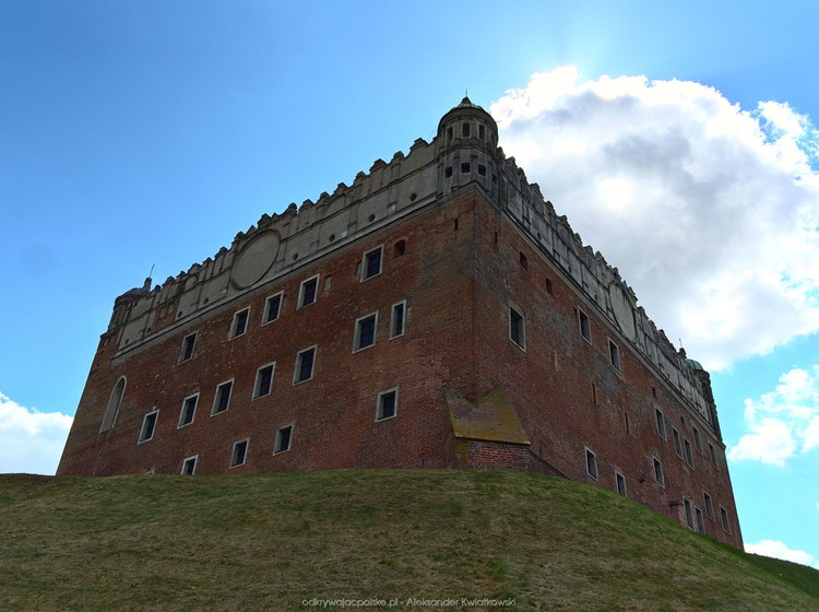 Zamek w Golubiu-Dobrzyniu (123.1865234375 kB)