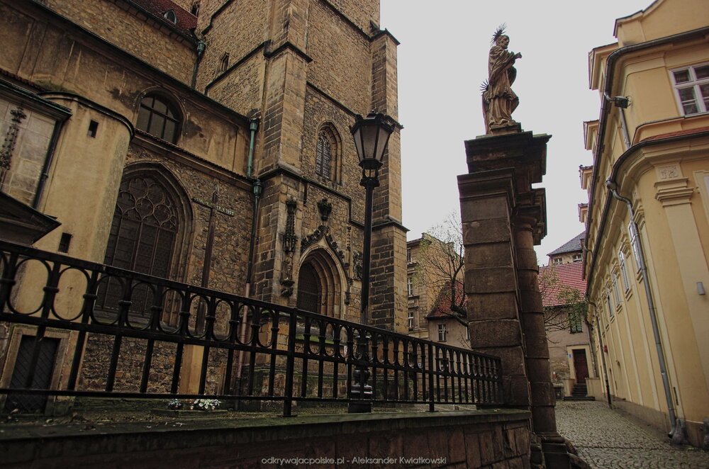 Kościół w Kłodzku (196.962890625 kB)