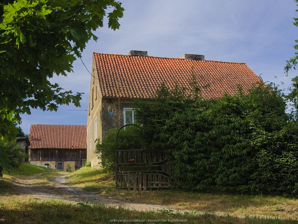 Dom w Żabim Raju (261.8720703125 kB)