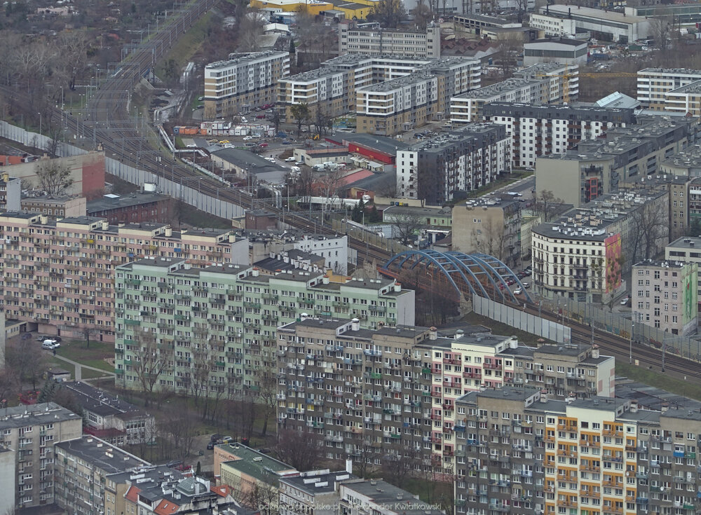 Kolejowy wyjazd z Wrocławia w stronę Wałbrzycha i Legnicy (280.3837890625 kB)