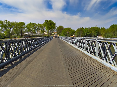 Most przez Jezioro Łasińskie