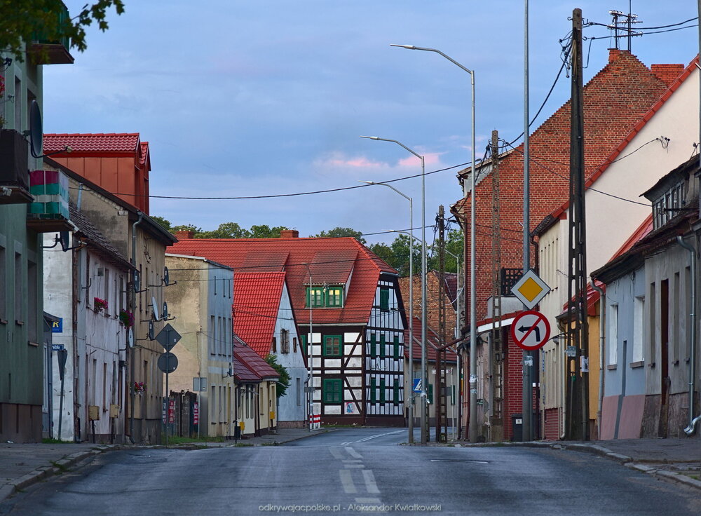 Ulica Marszałkowska (209.015625 kB)