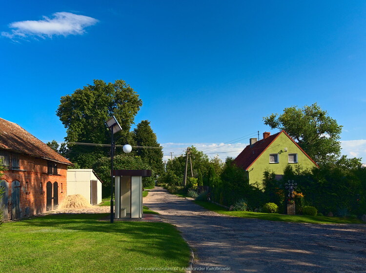 Centrum Starej Rudówki (144.447265625 kB)