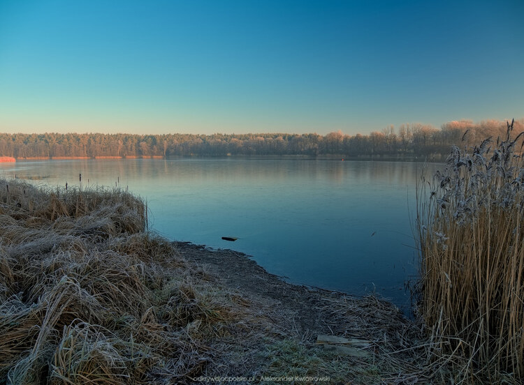 Jezioro Jerzyńskie (153.6357421875 kB)