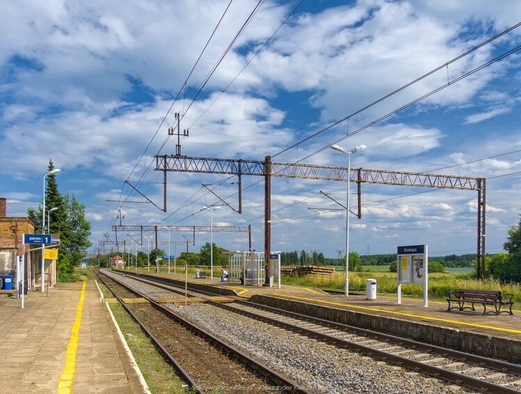 Stacja Grzmiąca (170.2236328125 kB)