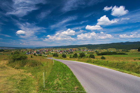 Widok na pienińskie/gorczańskie wioski - Kluszkowce i Maniowy