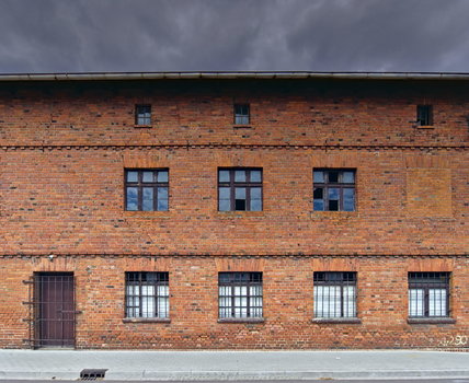 Budynek z czerwonej cegły