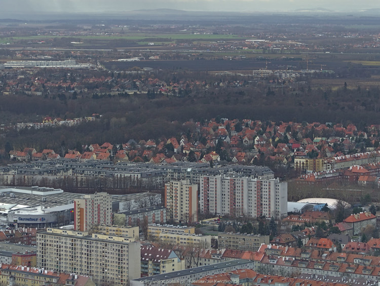 Mieszkalne przedmieścia Wrocławia (167.8330078125 kB)