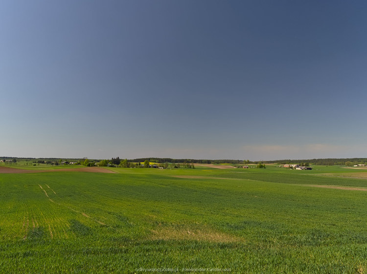 Widok na wieś Sztremlarowo (104.6533203125 kB)
