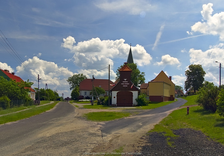 Wieś Połęcko (134.6201171875 kB)