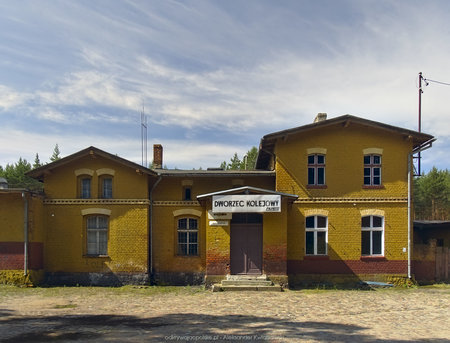 Stacja kolejowa w Wielanowie