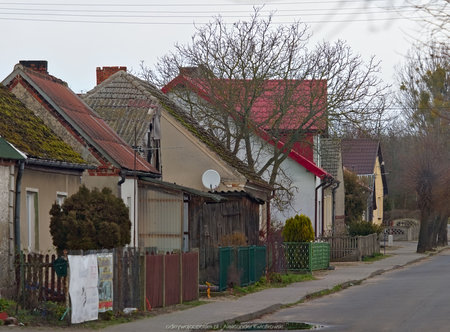 Główna ulica we wsi Zgierzynka