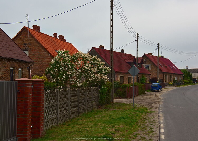 Domy w Kolnie (138.2470703125 kB)