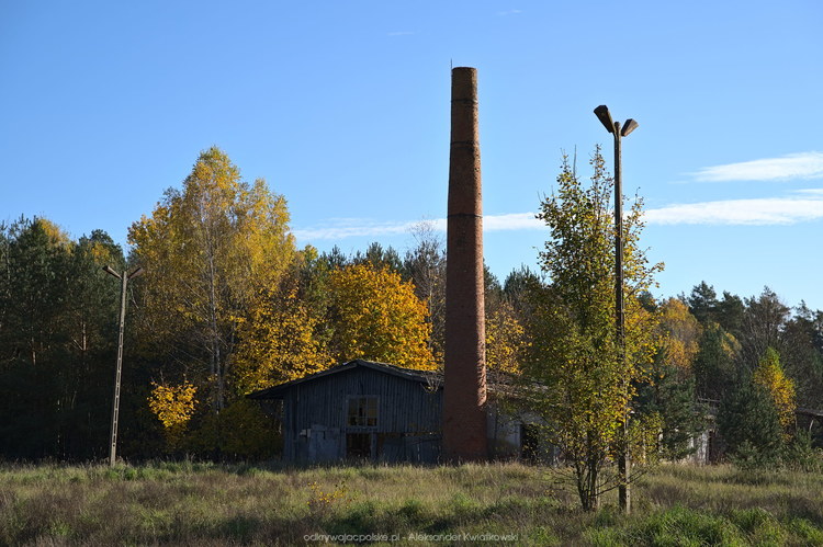 Stary budynek przemysłowy (163.6943359375 kB)