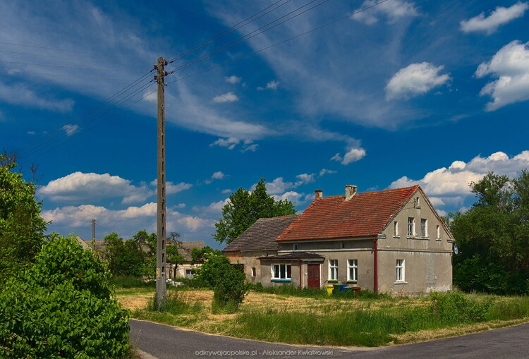 Dom w Toszowicach (142.9013671875 kB)