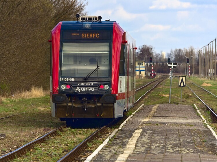 Szynobus opuszczający Lipno Szynobus opuszczający Lipno (164.1728515625 kB)